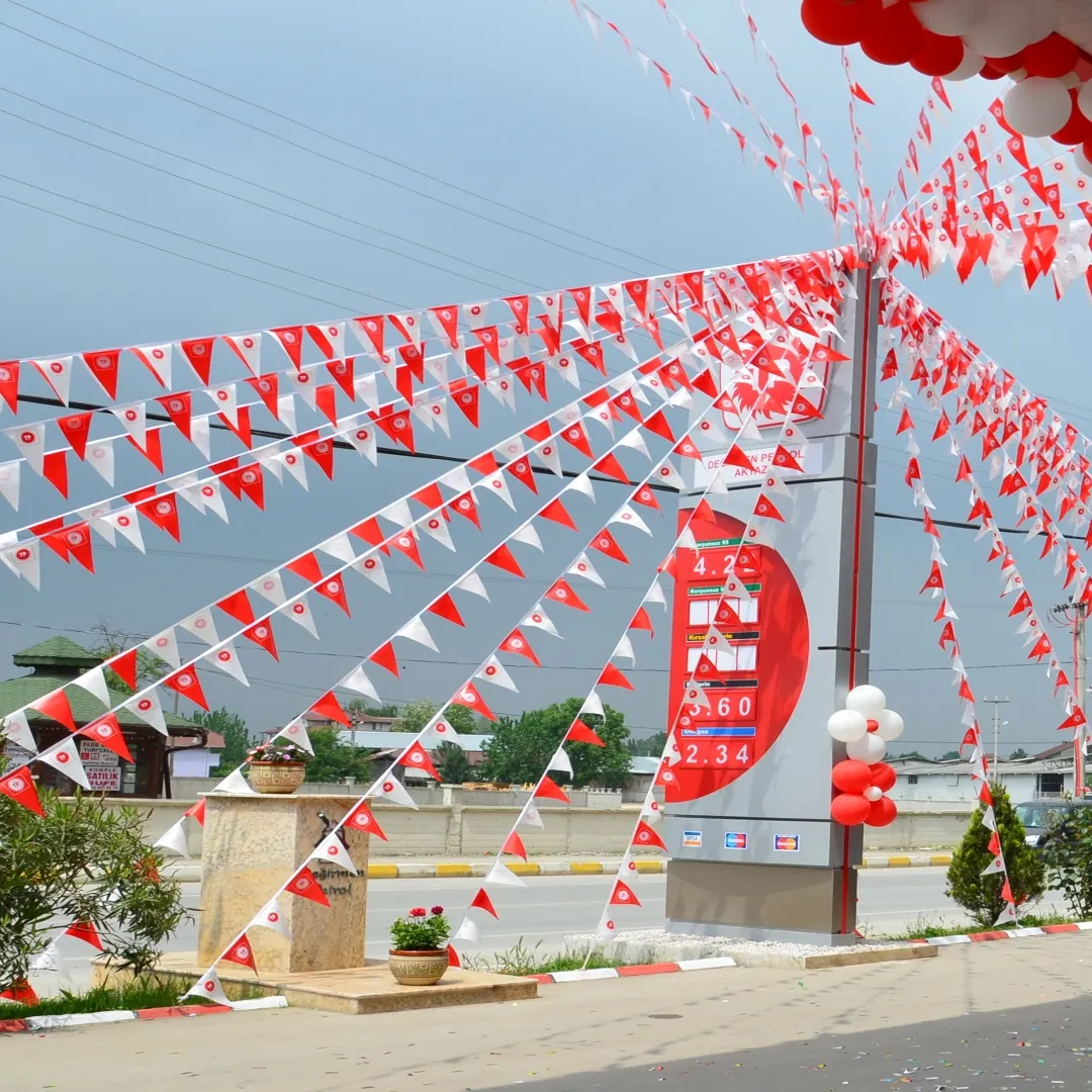 İpe Dizili Üçgen Bayrak ölçü ve Fiyatları